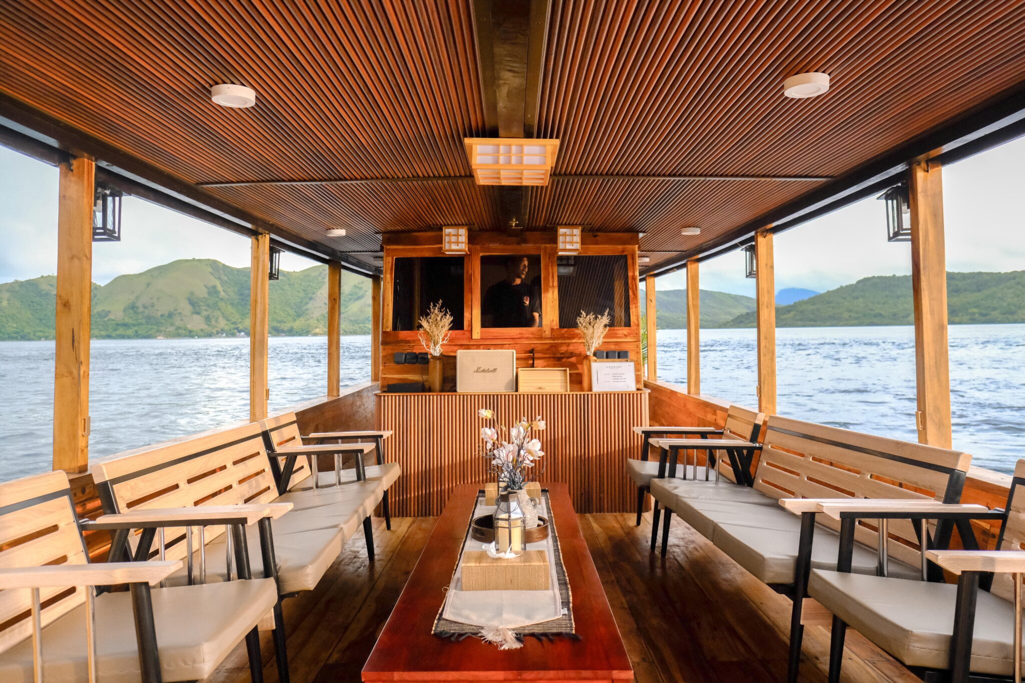 kimochi-one-day-trip-komodo-3